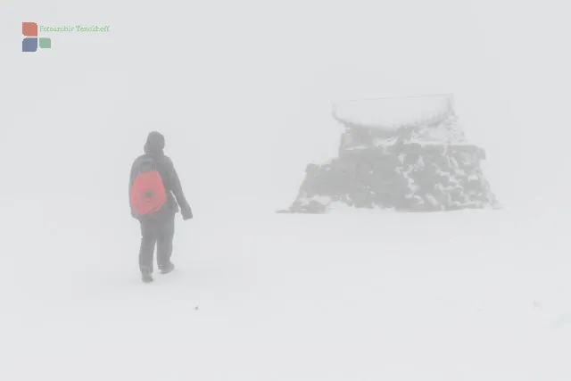 The stone summit hut on Ben Nevis