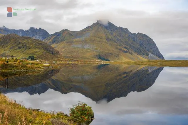 Spiegelung bei Eggum auf den Lofoten