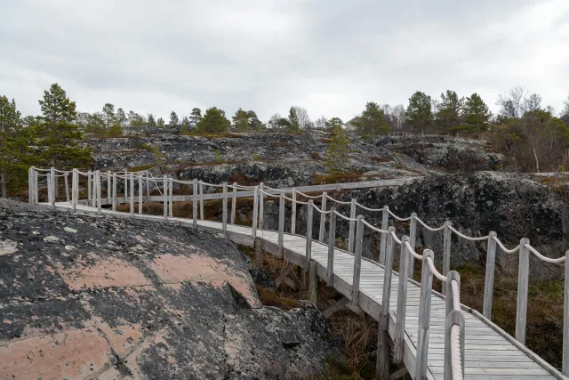 Sehr schöne Wege durch die Landschaft der Petroglyphen