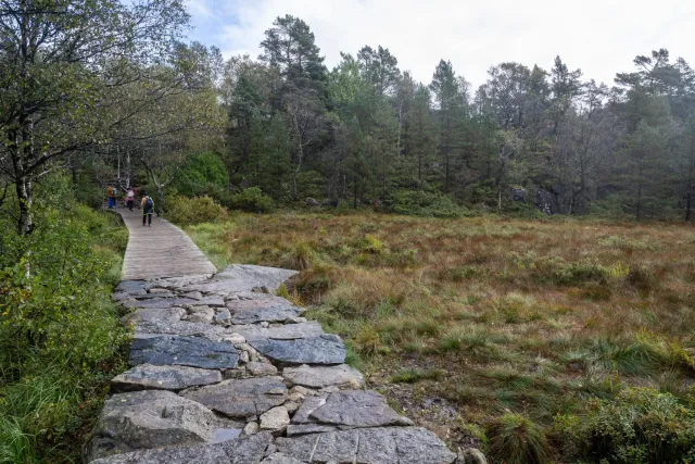 Die erste Hochebene auf dem Weg zum Preikestolen