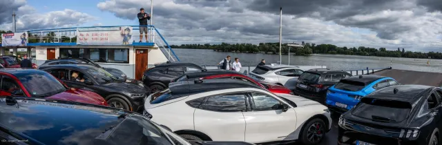 The Mustangs on the ferry to Ingelheim